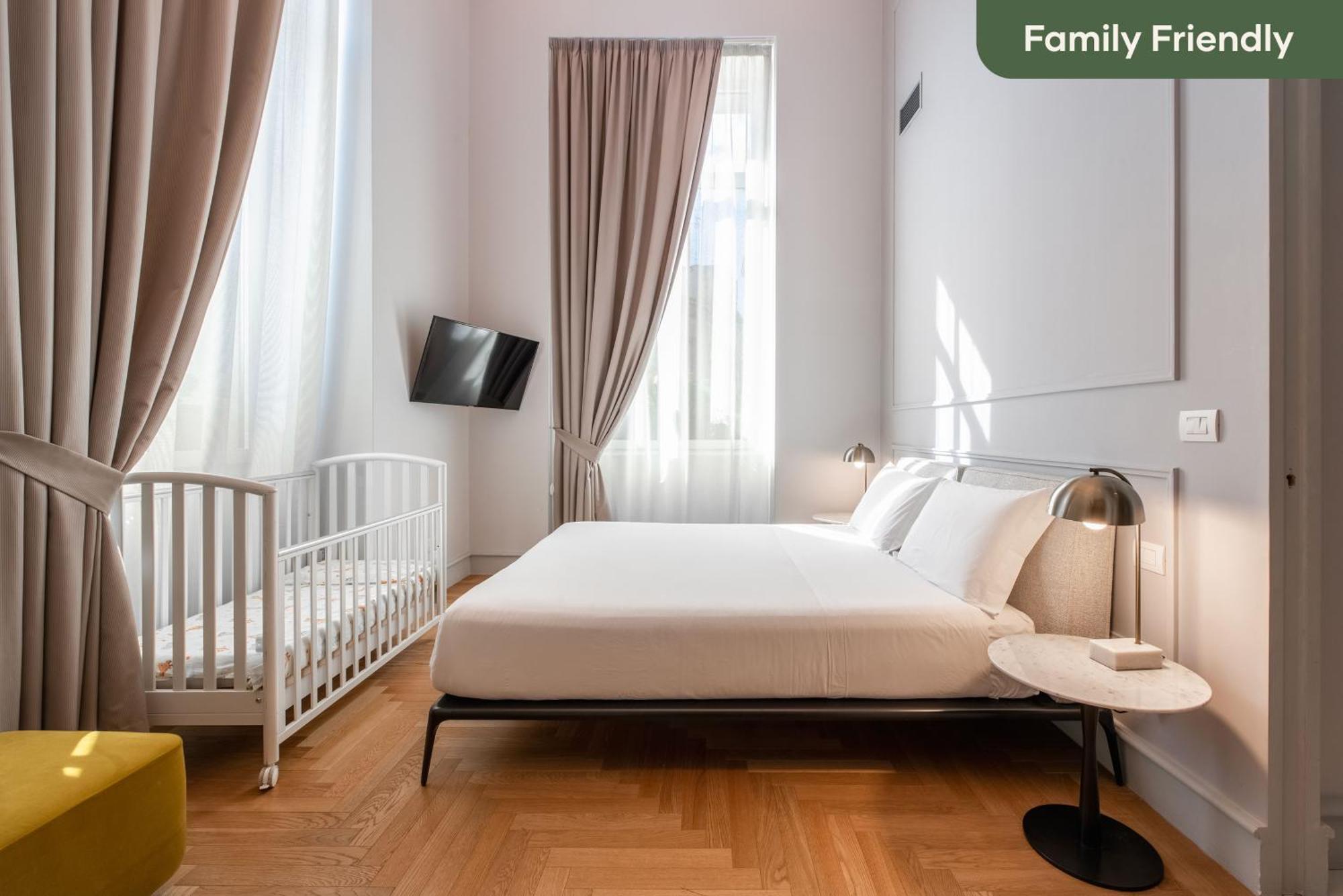 Limehome Lecce Palazzo Bn Exterior foto